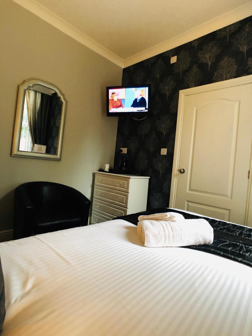 Glenorleigh Hotel Torquay Bagian luar foto