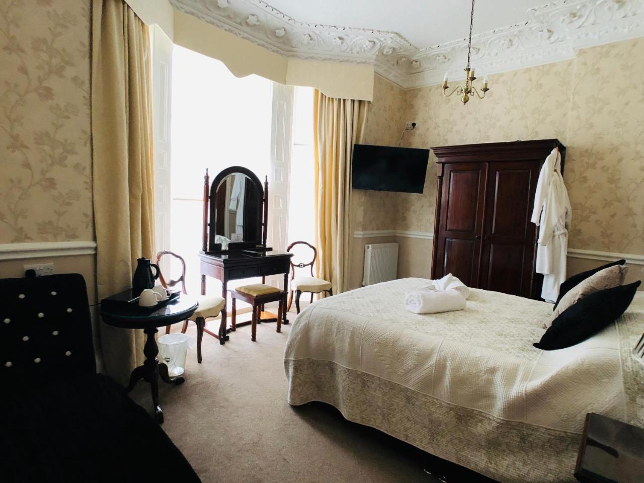 Glenorleigh Hotel Torquay Bagian luar foto
